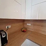 شقة 